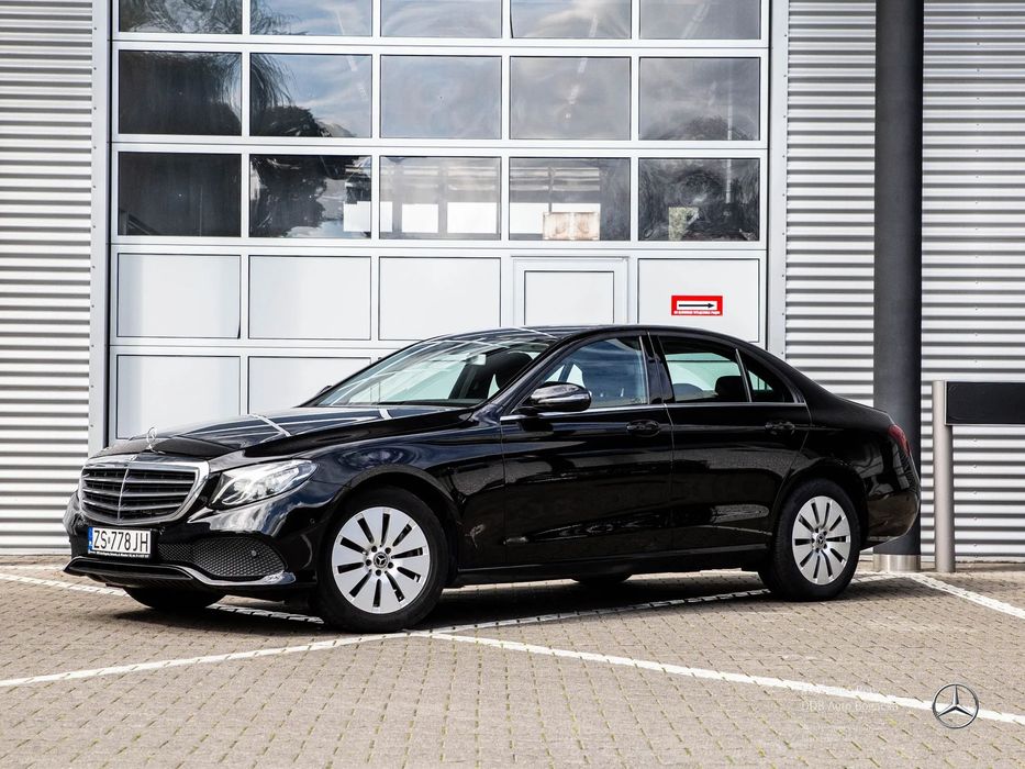 Mercedes-Benz Klasa E E 220d 4M / Business Edition / 01913 / DDB Auto