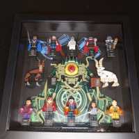 Figurki Lego Thor i dr Strange z filmów w ramce