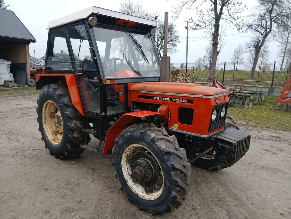 Zetor 7045 godny uwagi