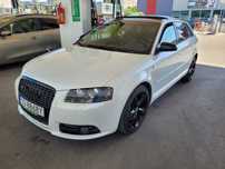 Audi A3 S-line Panorama, Skóry 170KM