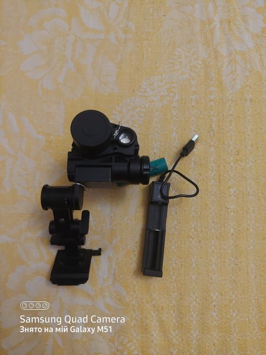 Прилад нічного бачення NVG 10 Night vision з кріпленням на шолом