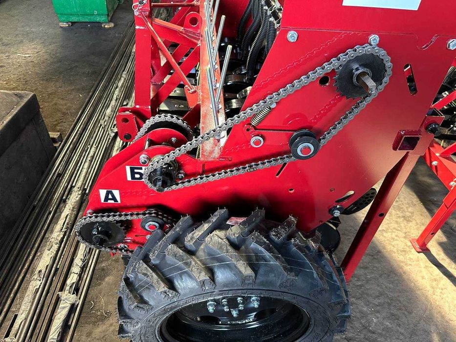 Поліна Сеялка навесная Сівалка навісна зернова, СЗ 1,8м-2,4