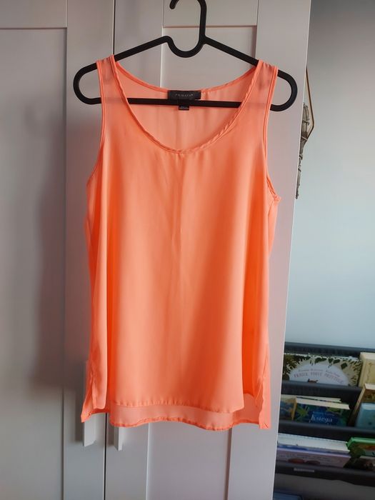 Neonowy top. Rozmiar M