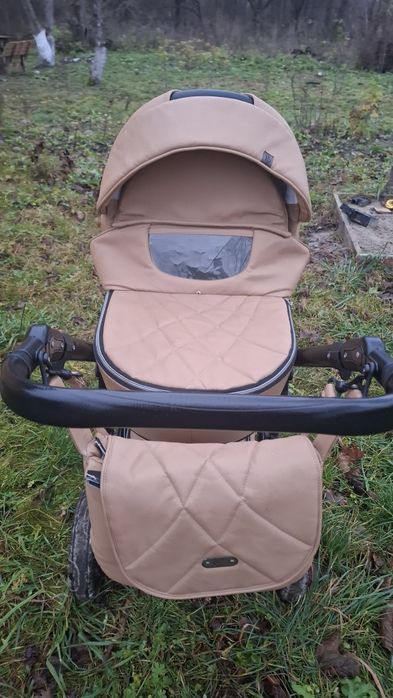 Коляска для дітей