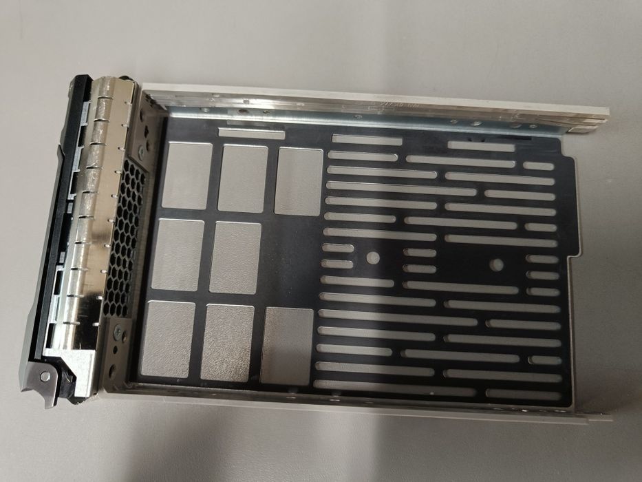 Kieszeń na dysk  ramka Dell 3,5" LFF 058CWC 58CWC