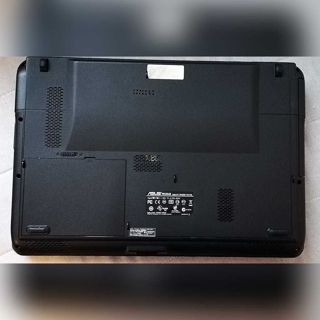 Laptop Asus PRO5DAB 15 .9  czarny  uszkodzony