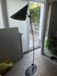 Lampa stojąca czarna z złotym Zadbana