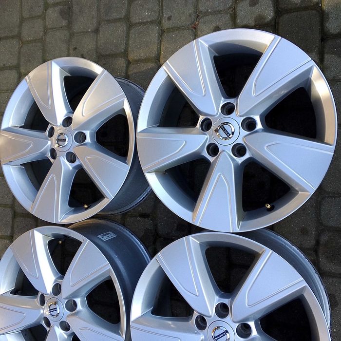 alufelgi Borbet 4szt. 17 cali Orginał Volvo , Ford, Jaguar