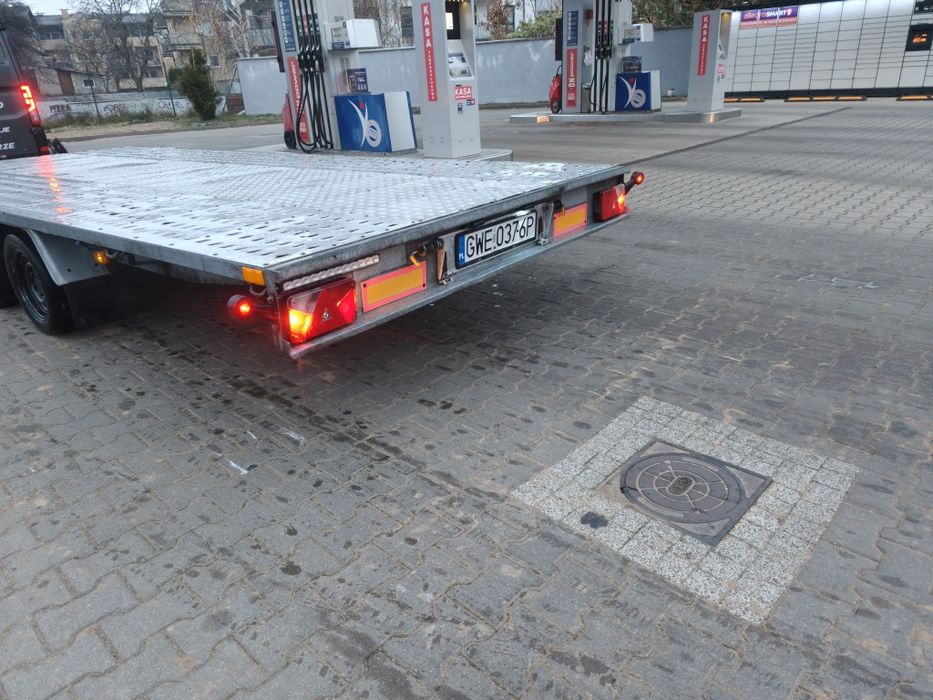 Przyczepa Laweta Płaska 5m