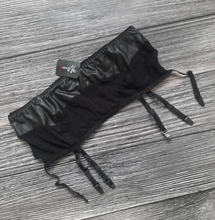 Пояс Nine X новий, для панчіх, 50-54 р, еластичний