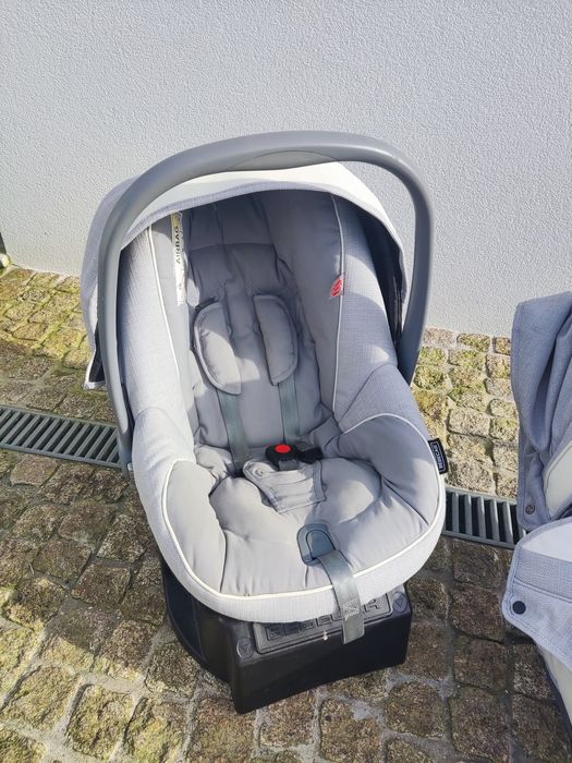 Carrinho bebé + ovo Bébécar