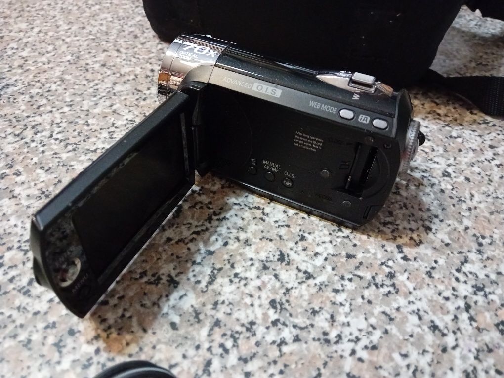 Conjunto de 2 Câmaras de Filmar Sony e Panasonic