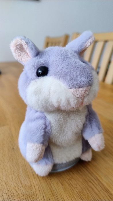 Gadający chomik zabawka