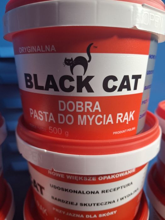 Pasta do rąk  Black Cat