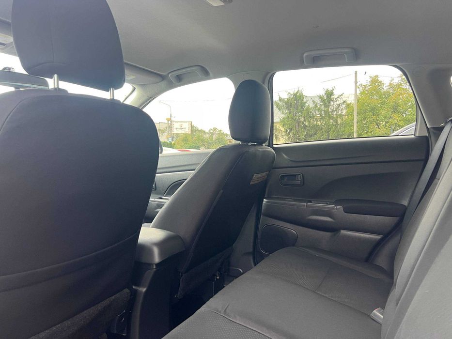 Mitsubishi Outlander Sport 2013