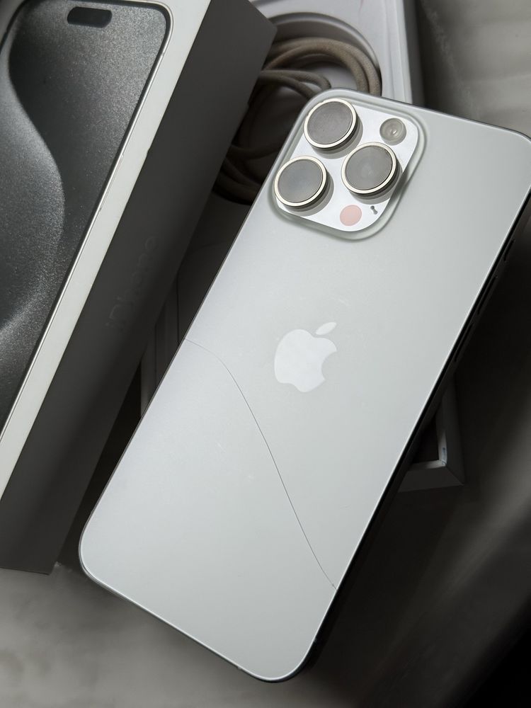 iPhone 15 Pro Max 512GB