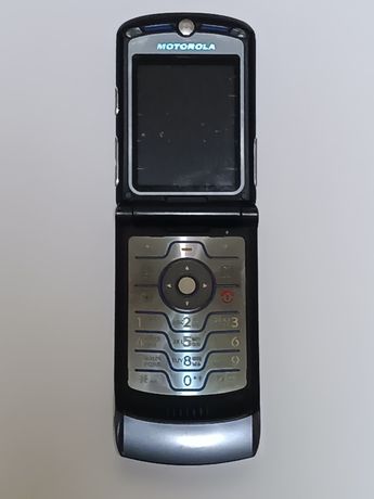 Кнопочный телефон Motorola Razr V3i