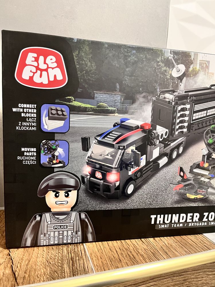Klocki Elefun Thunder Zone / Brygada SWAT 708 elementów