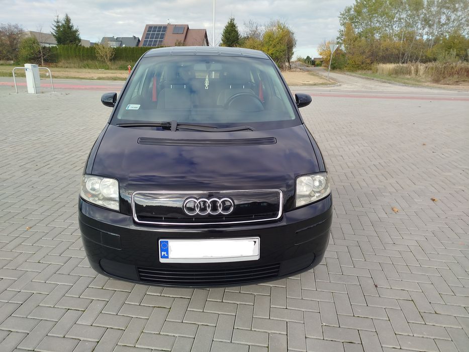 Czarne Audi a2 1.4 Benzyna Rok 2001 ZADBANY