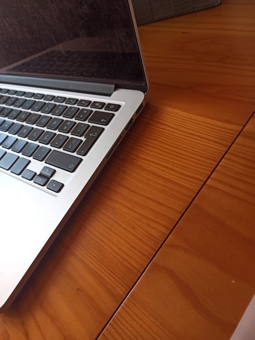 MacBook pro 13 modelo 2015