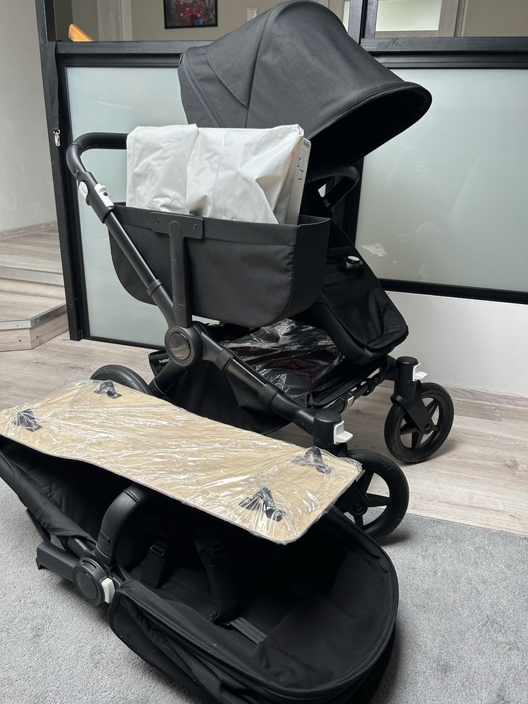 Wózek Bugaboo Donkey 5 czarny rok po roku