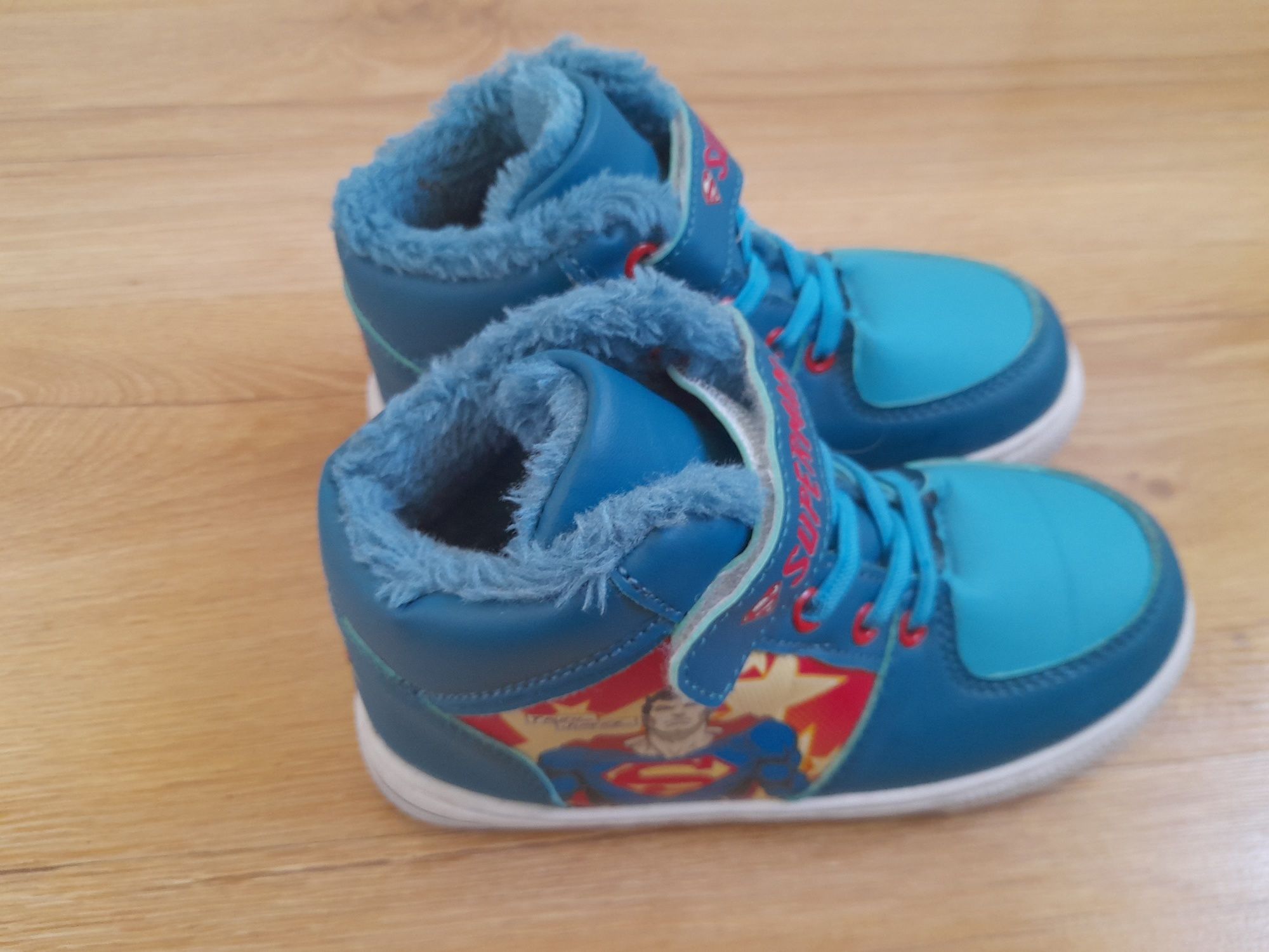 Buty ocieplane superman dla chłopca 30