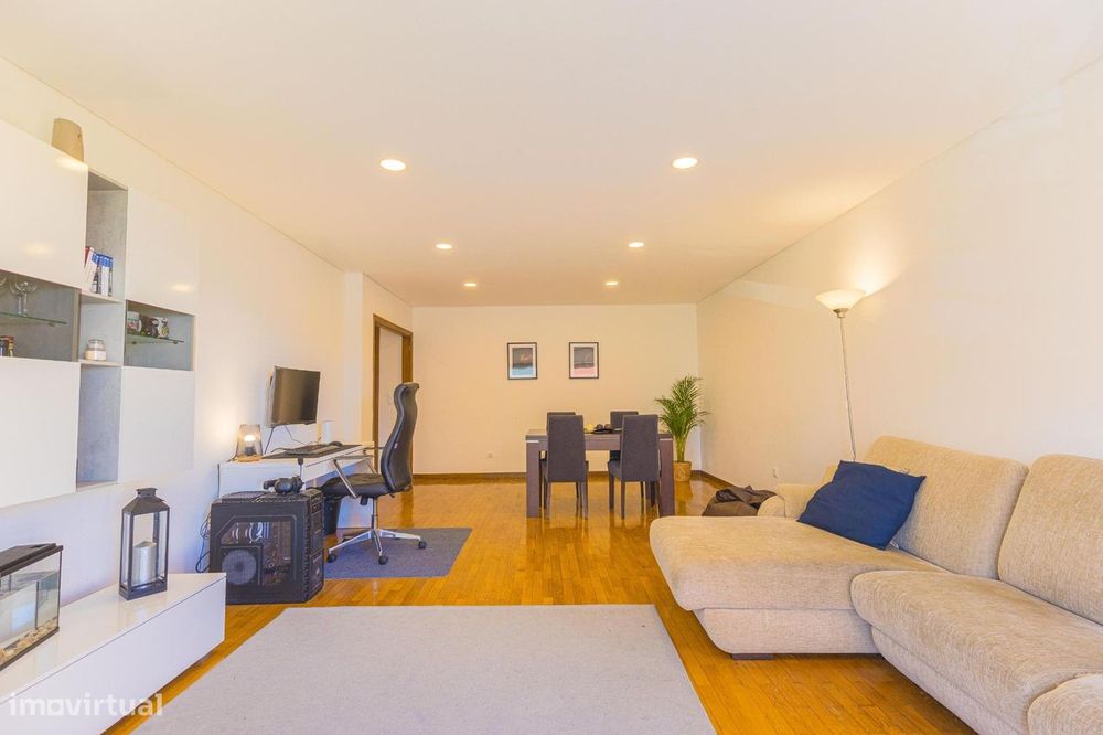 Apartamento T3 com 172 m² na Senhora da Hora