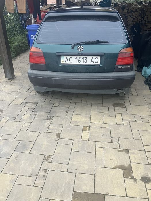 Гольф 3 , 1,6 інжектор 1996 рік