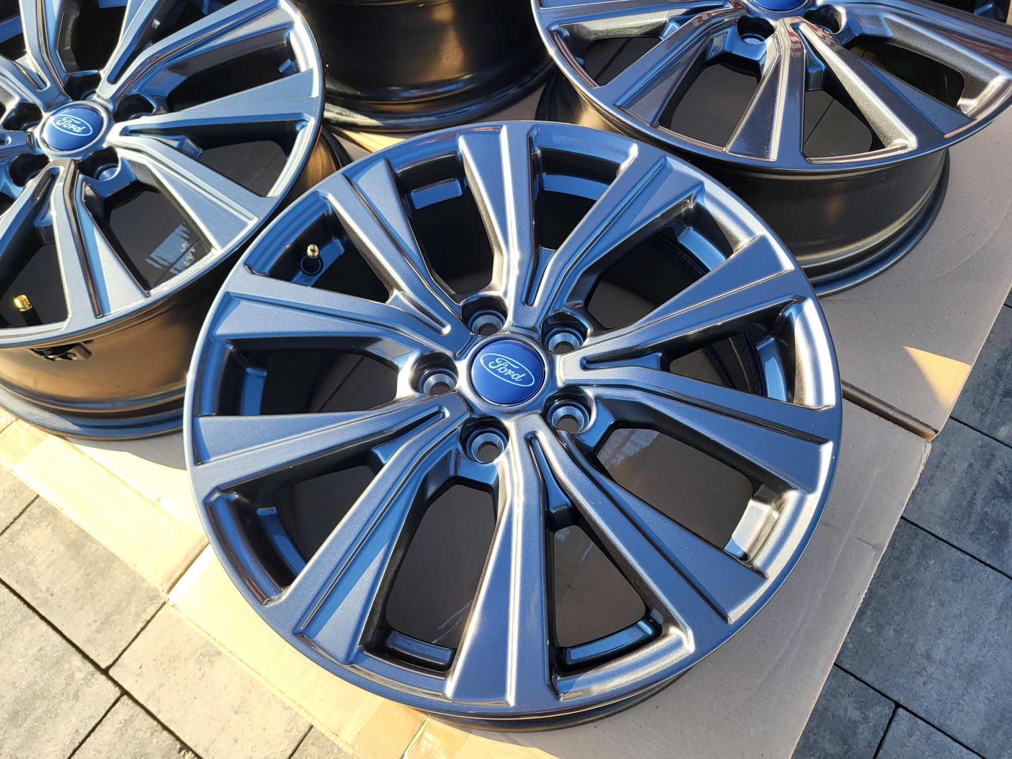 Alufelgi NOWE 17" 5x108 ET47.5 FORD Focus Mondeo MK4 MK5 C Max S Max