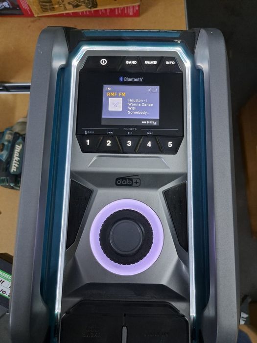 Radio budowlane MAKITA MR007G FM DAB+ Bluetooth USB 35W XGT 18V