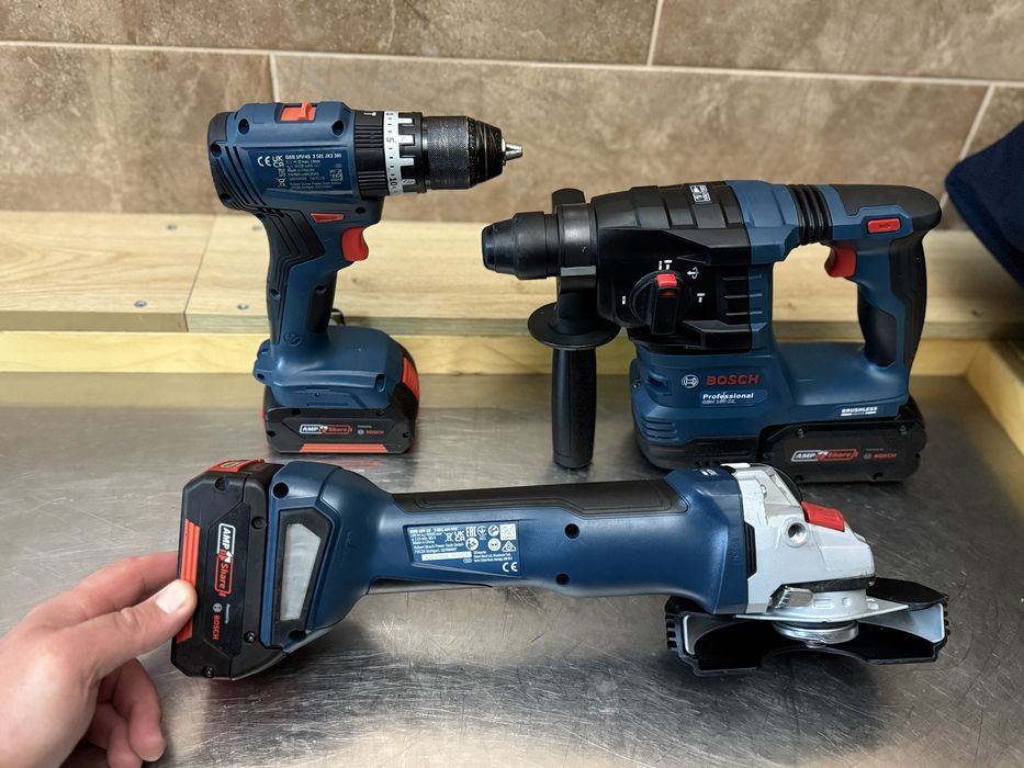 Bosh GBH18v-22 перфератор/Gws18v-10 болгарка