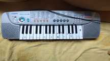 Keyboard Casio używane