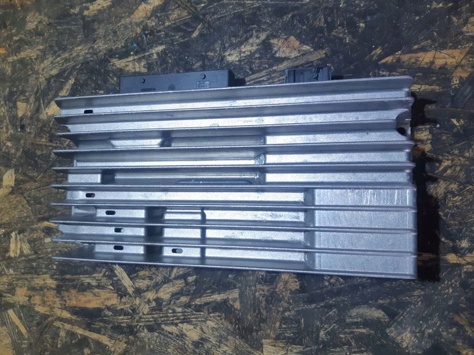 AUDI A4 B8 A5 8T Q5 WZMACNIACZ BANG OLUFSEN 8T0035223AJ