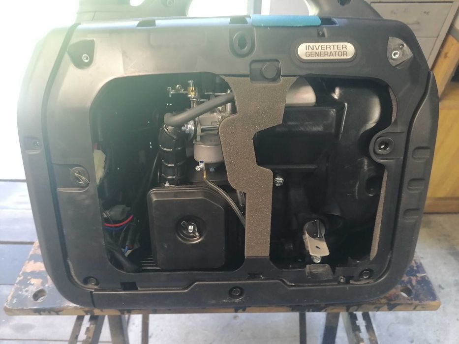 Agregat prądotwórczy Konner Sohhen KS 2100I S Uszkodzony