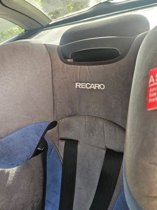 Foteli samochodyw firmy  Recaro