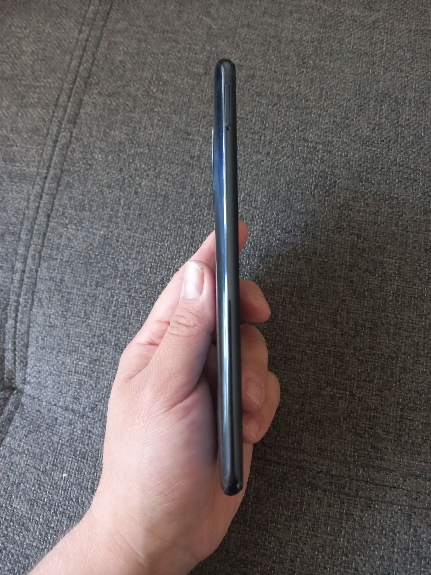 Смартфон Xiaomi Redmi Note 10 в хорошем состоянии