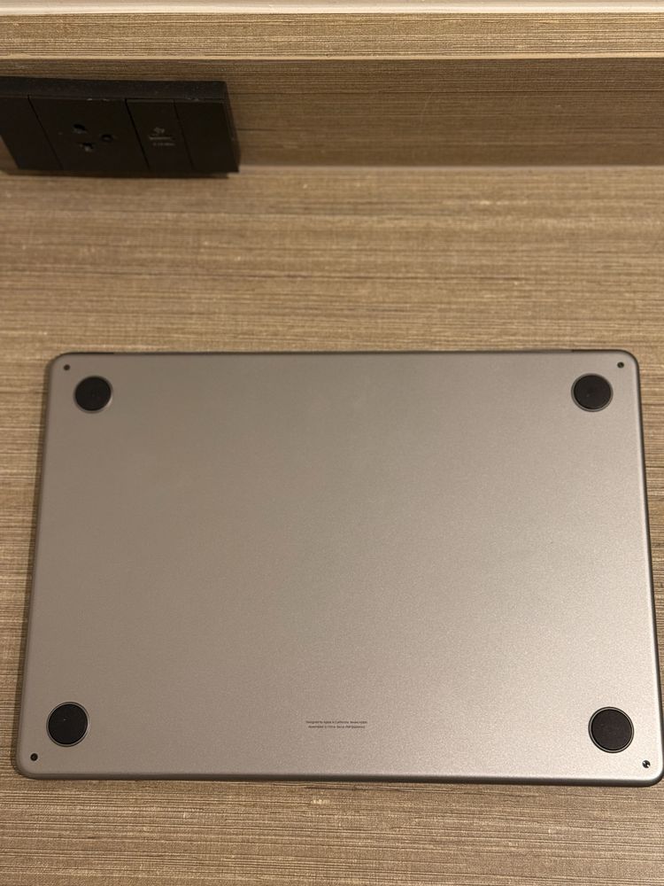Macbook Air m2 8/512 Space Gray