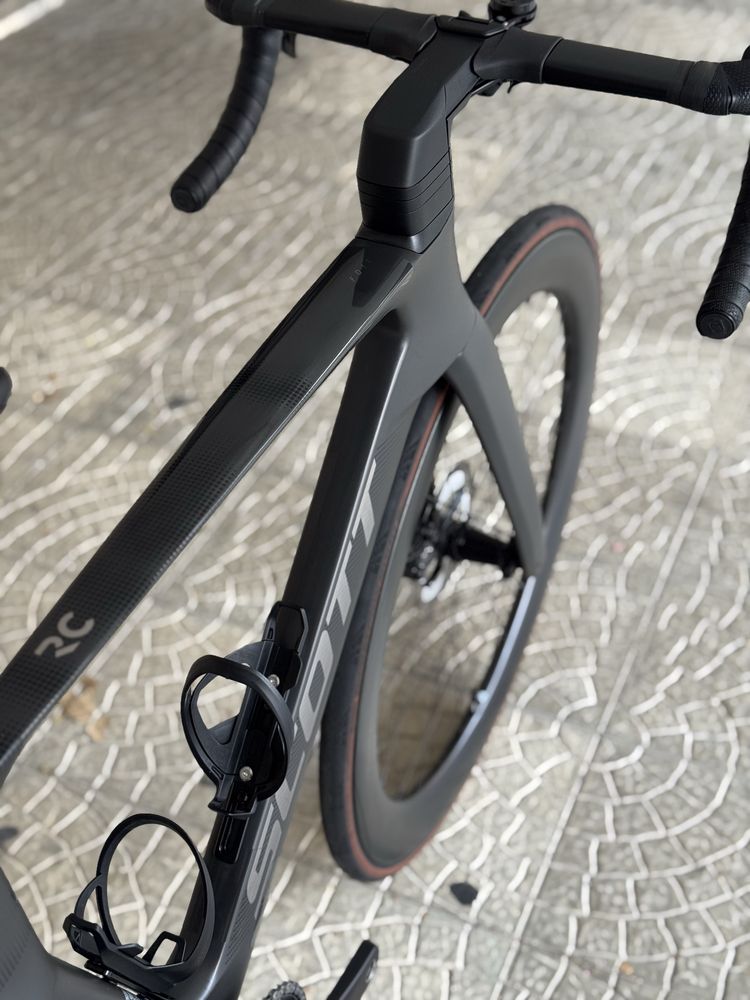 Bicicleta estrada Scott Foil Rc 10 semi-nova