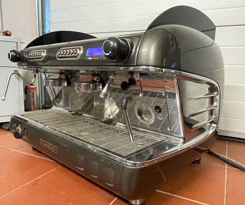 ekspres kolbowy ciśnieniowy Sanremo Verona, Faema  Cimbali