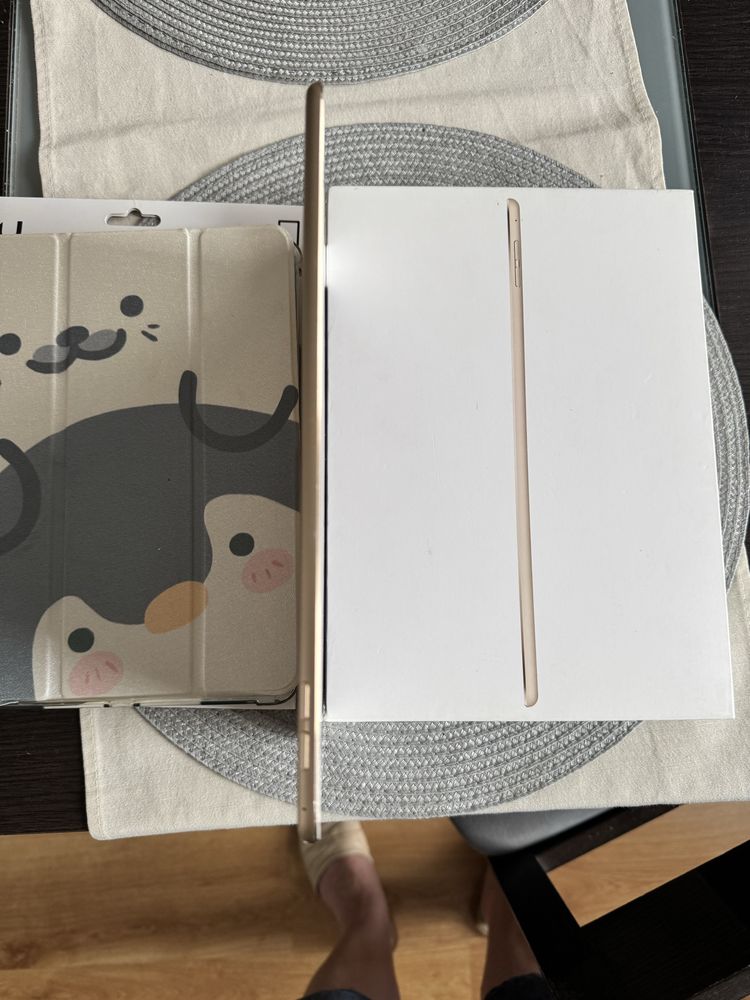 Ipad Air WIFI 16 gb Gold, model A1566