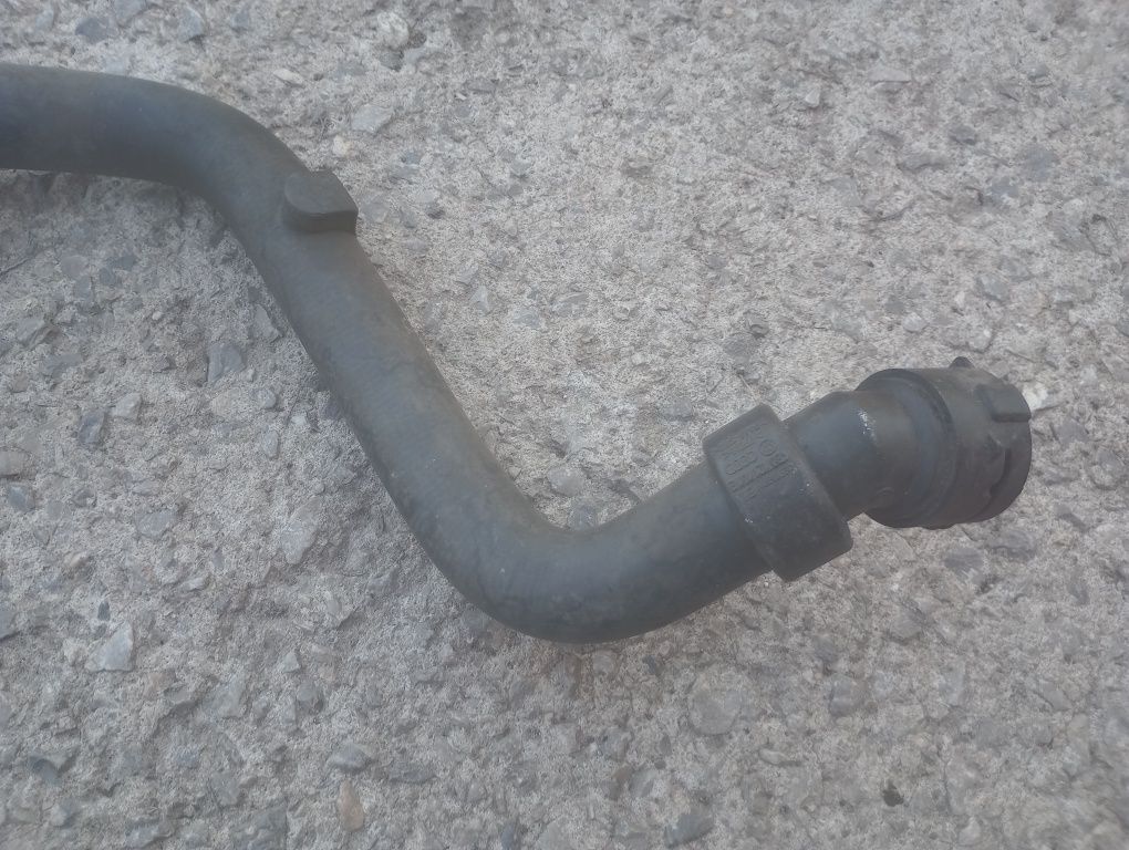 Audi A6 C5 a6C5 a4b5 Passat B5 wąż przewód chłodnicy 4B0.121.101 E