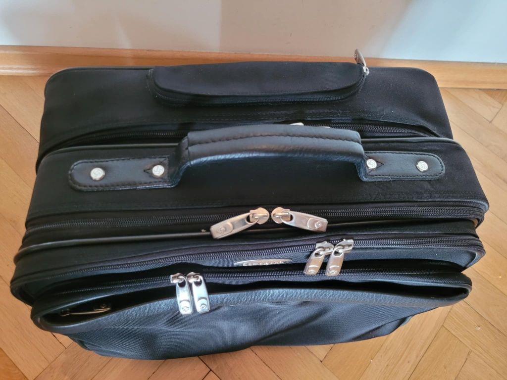 Walizka typu pilotka Samsonite