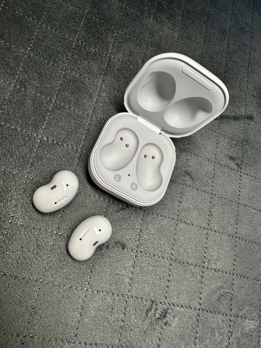 SAMSUNG Galaxy Buds Live ANC Biały nowe