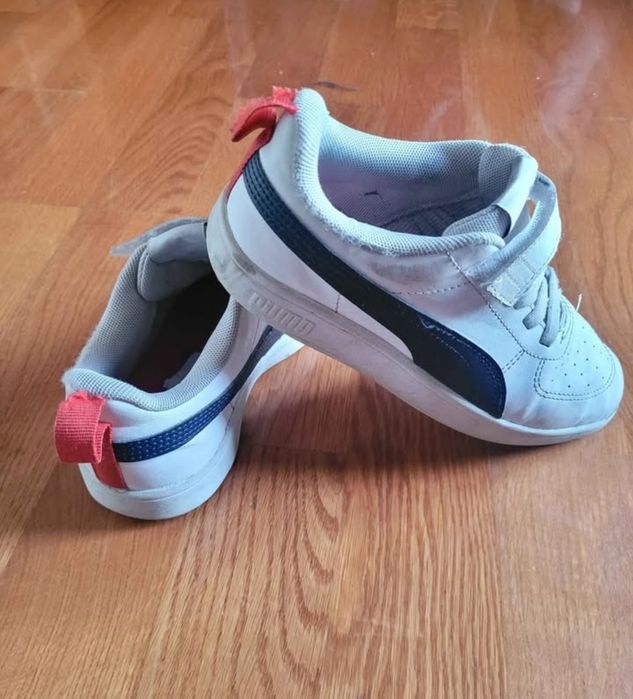 Ténis PUMA brancos criança