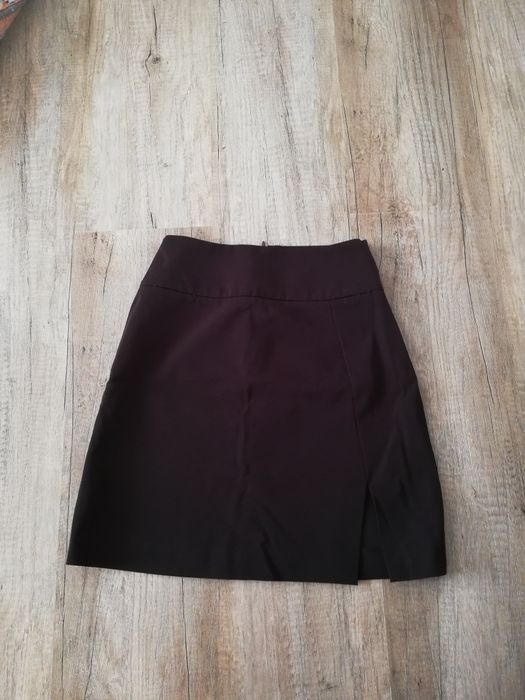 Продам спідницю стильну
