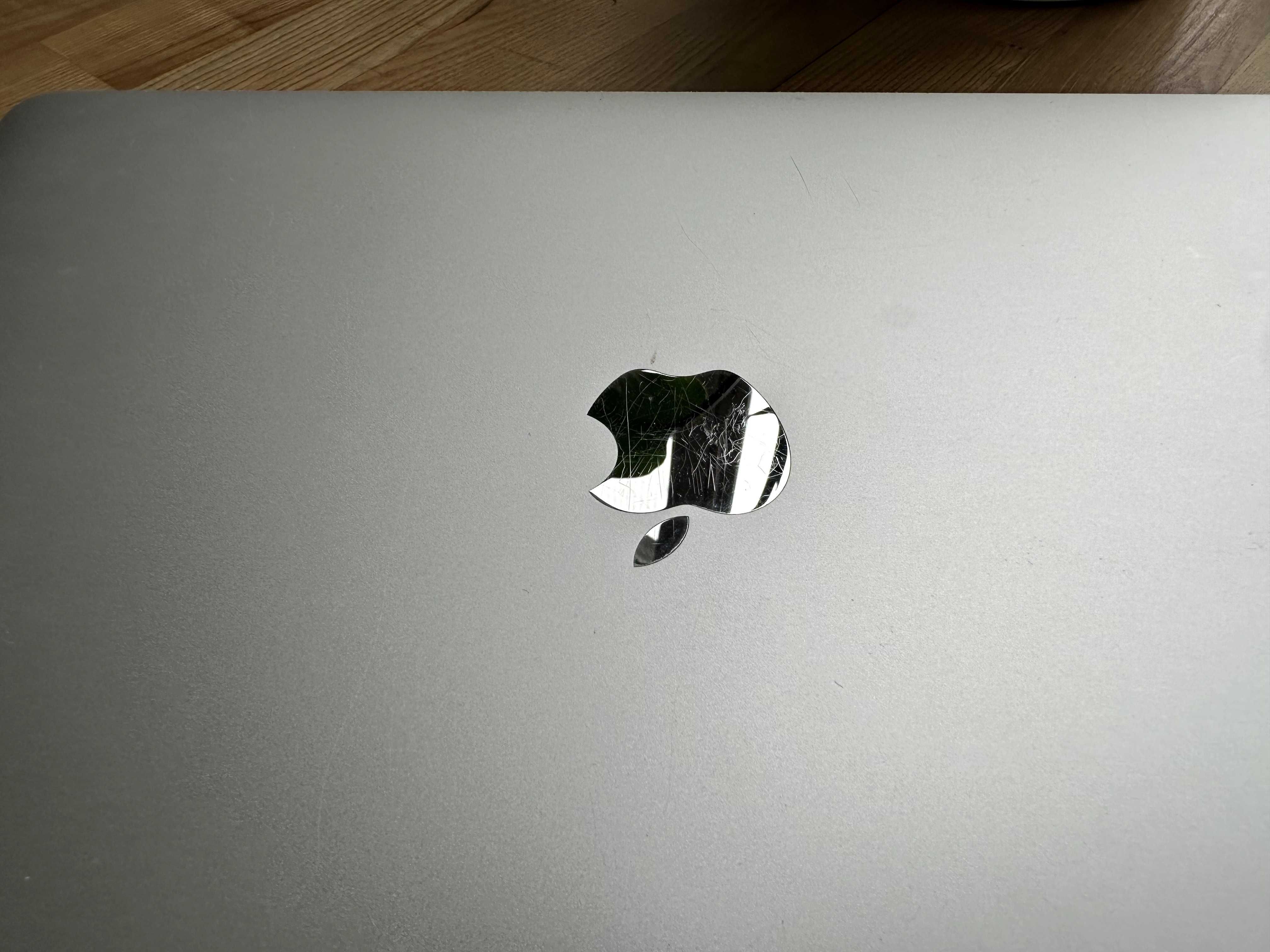 MacBook Air 13,3 A2179, 2020 i7 16GB/512GB
