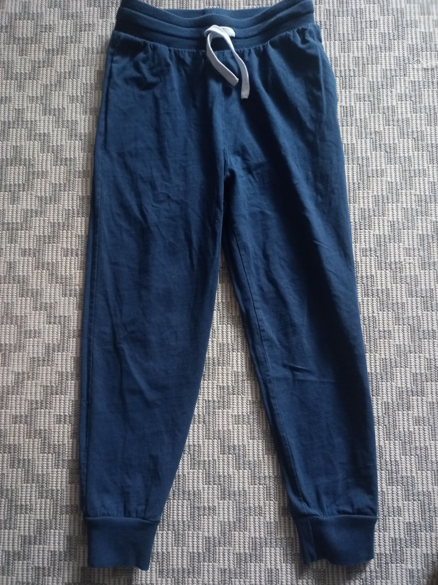 Spodnie cienkie h&m rozm. 140