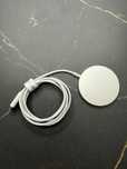 Oryginalna ładowarka indukcyjna Apple USB-C - 20W