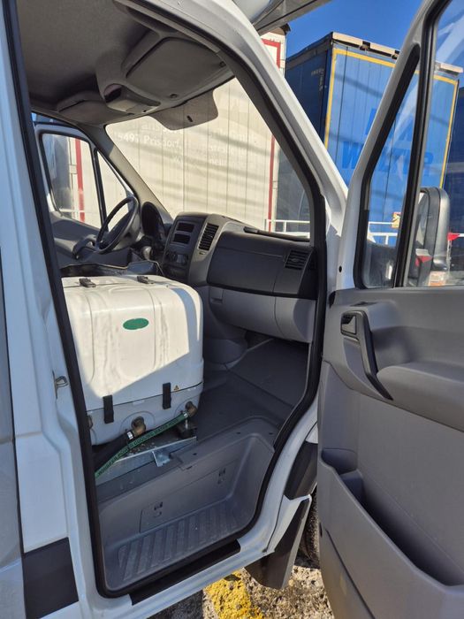 Mercedes-Benz Sprinter Food Truck, 2016, Novo, 200 km