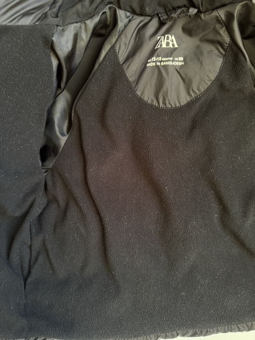 курточка Zara чорна  для хлопчика